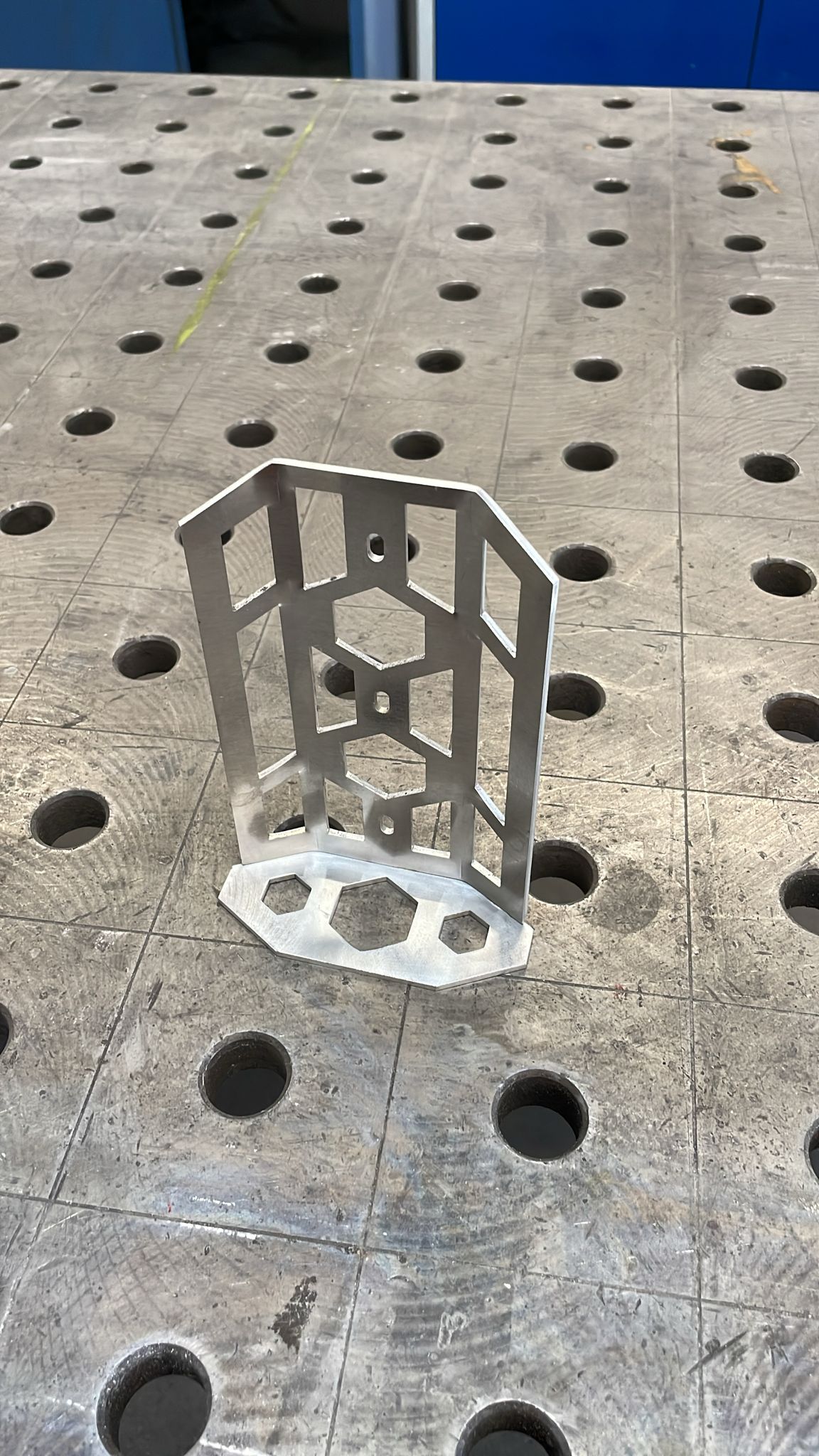 Welded cage